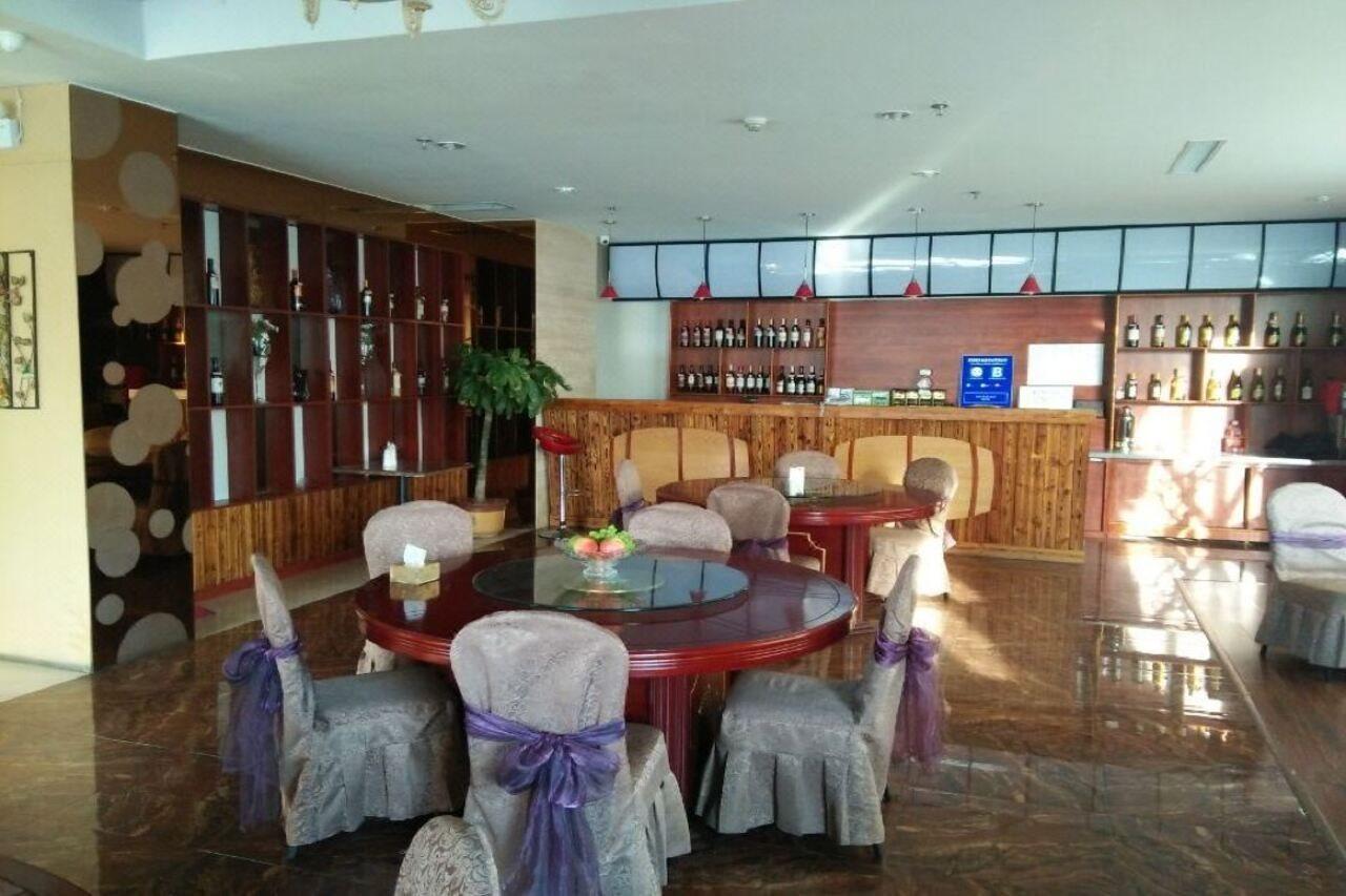 Greentree Inn Shandong Qingdao Wuyishan Road Jiashike Shopping Center Business Hotel Exterior foto