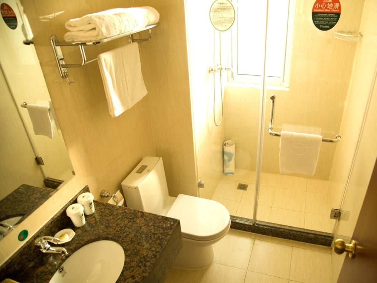 Greentree Inn Shandong Qingdao Wuyishan Road Jiashike Shopping Center Business Hotel Exterior foto