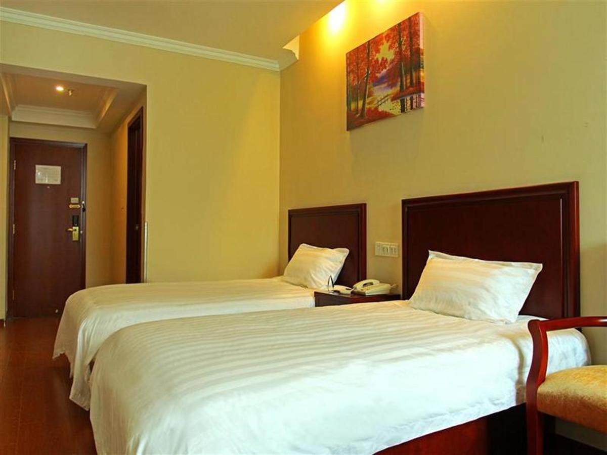 Greentree Inn Shandong Qingdao Wuyishan Road Jiashike Shopping Center Business Hotel Exterior foto